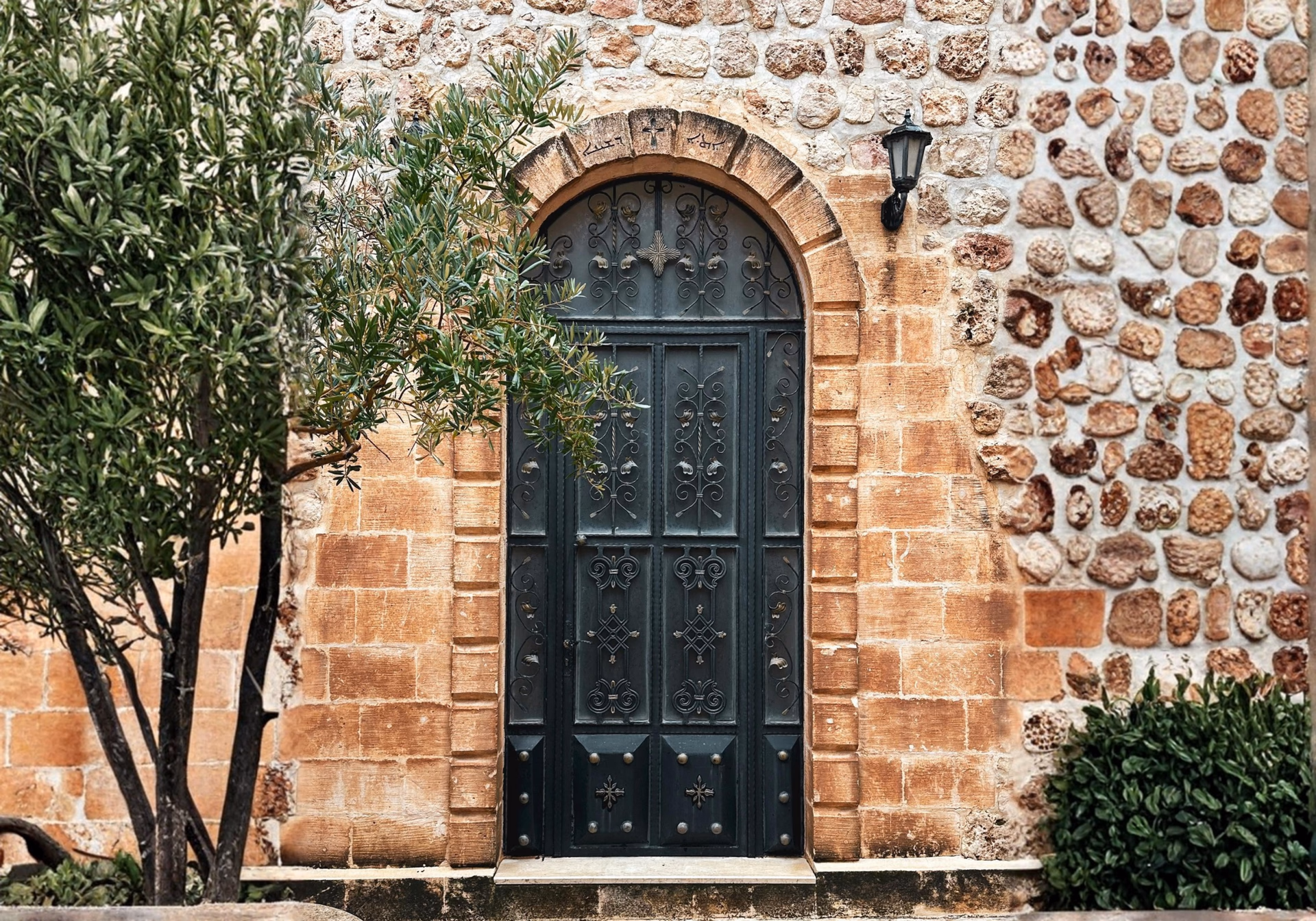 Puerta metálica